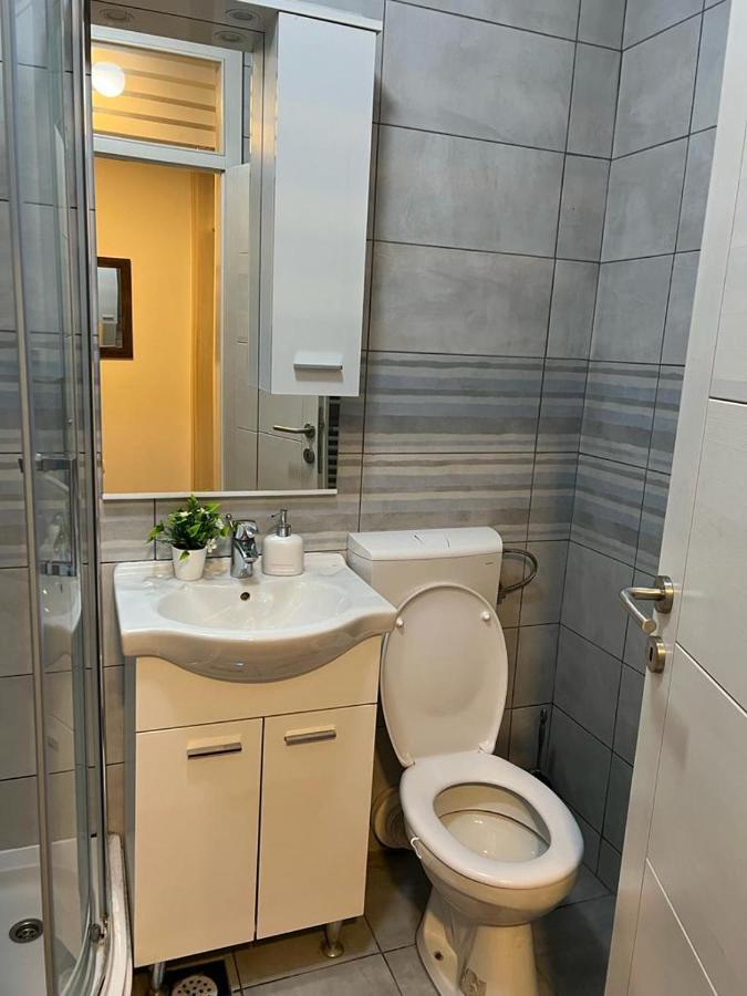 Apartman Manja Lukavica Exterior foto