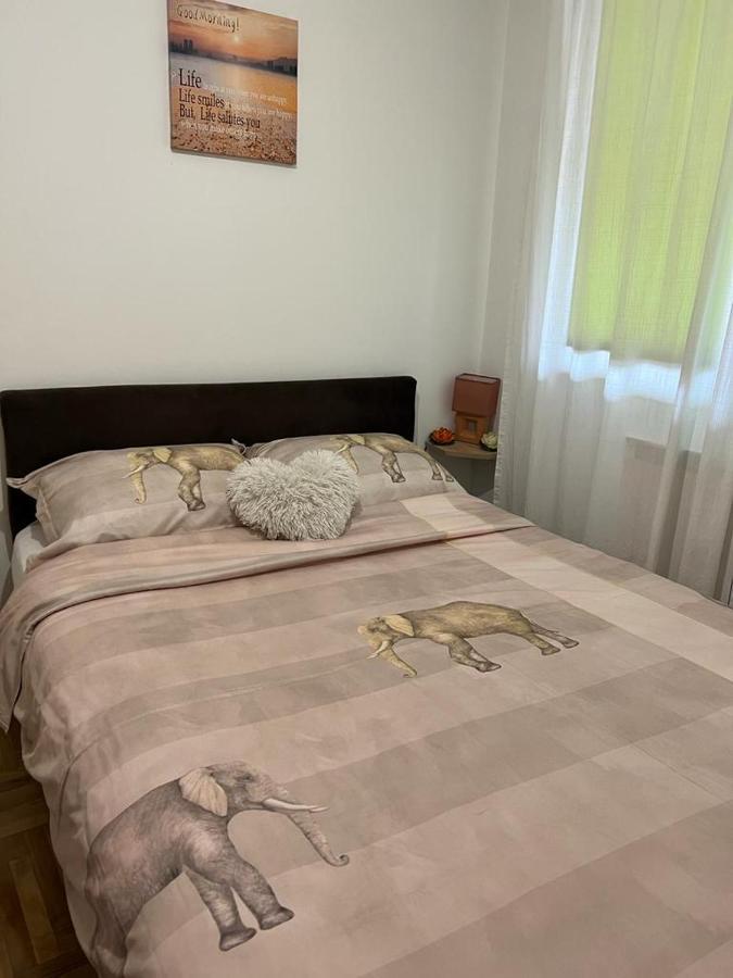 Apartman Manja Lukavica Exterior foto